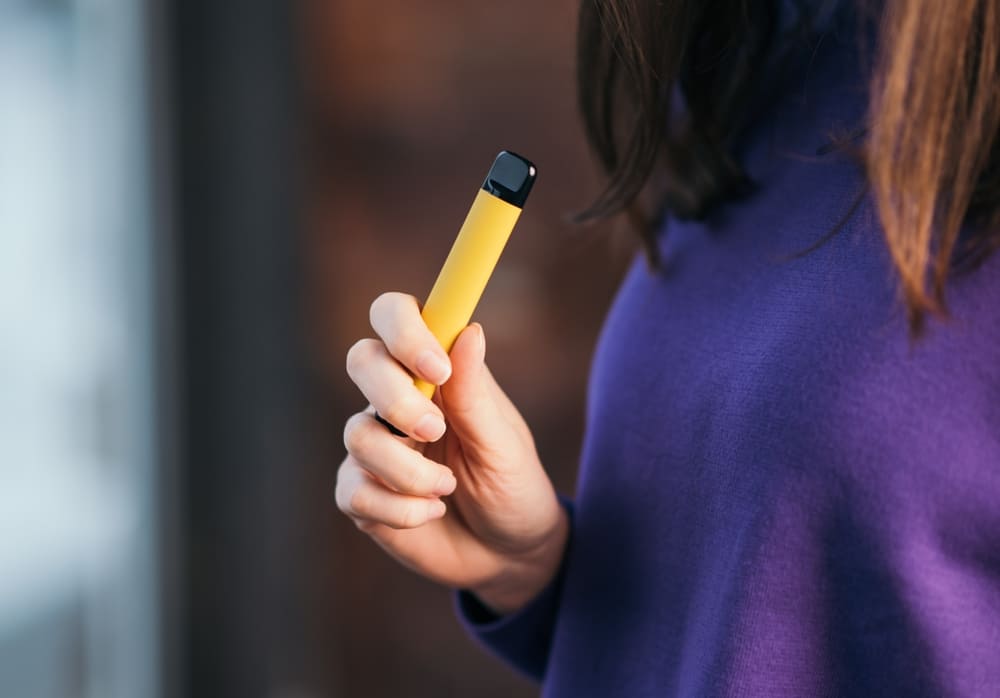 cigarette sans additif : une alternative moins nocive pour arrêter de fumer ?